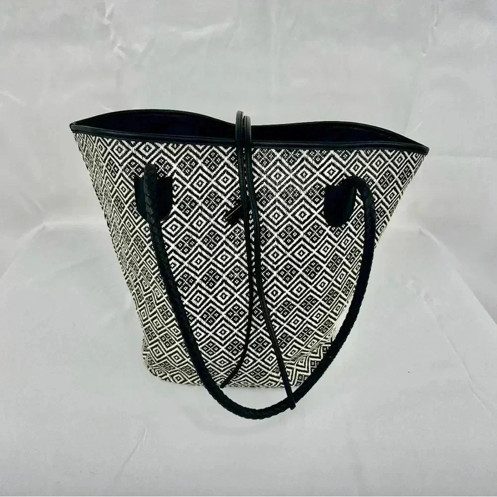 Neiman Marcus woven boho beach tote bag